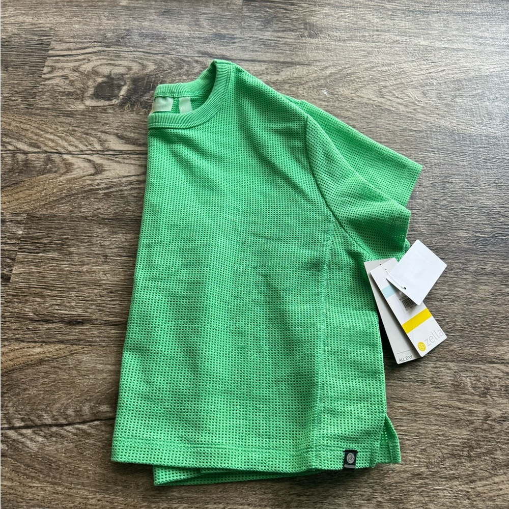 • Zella top